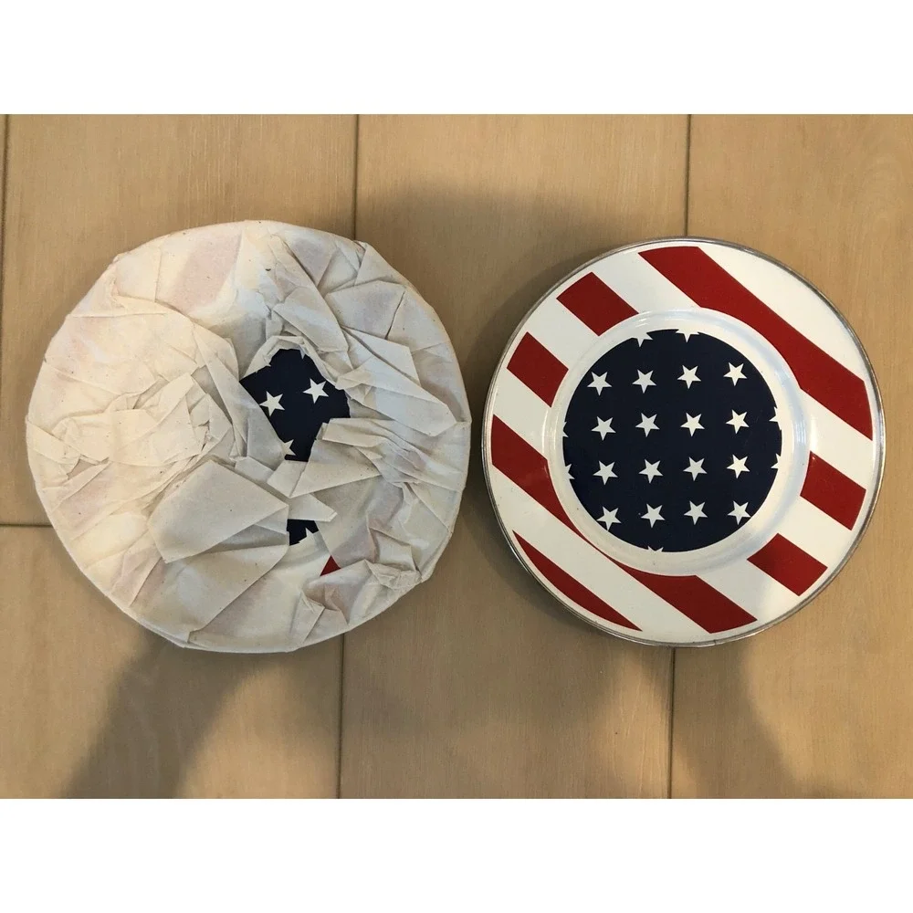 New 2 Golden Rabbit Enamelware Stars & Stripes Sandwich Plates